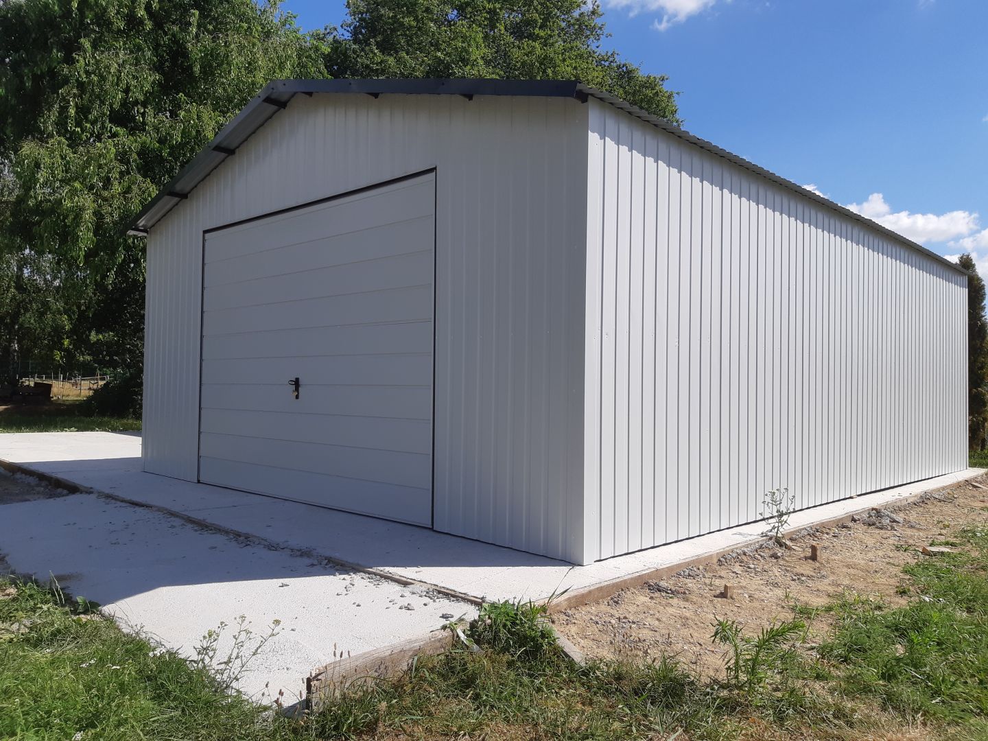 Biały Garaż Blaszany 5x6 - Garaż Blaszane -Blaszak -ROMSTAL  - Obraz nr 3