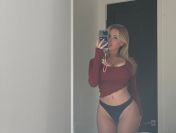Piękna blondynka oferuje seks w Katowicach