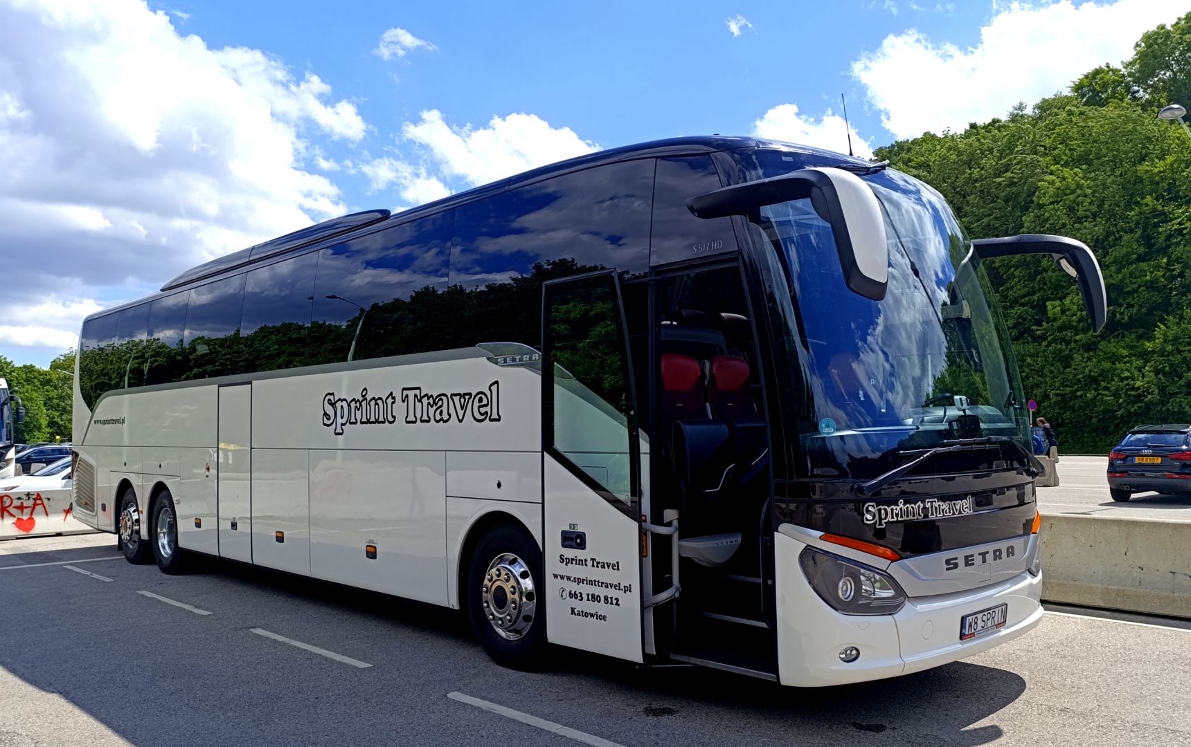 Busy Katowice, Busy na wesele Katowice, Wynajem busów Katowice, Przewóz osób Katowice - Zdjęcie 1