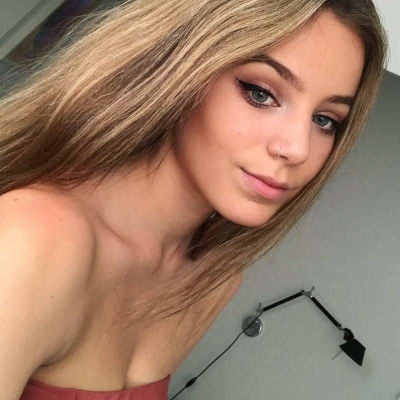 Jesteś w pobliżu? Napisz do mnie  - Zdjęcie 1